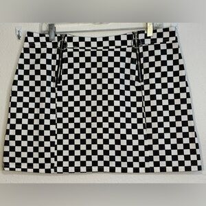 Checkerboard Mini Skirt with Zip Detail - Black & White
